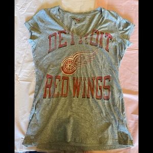 Detroit Red Wings Shirt size M